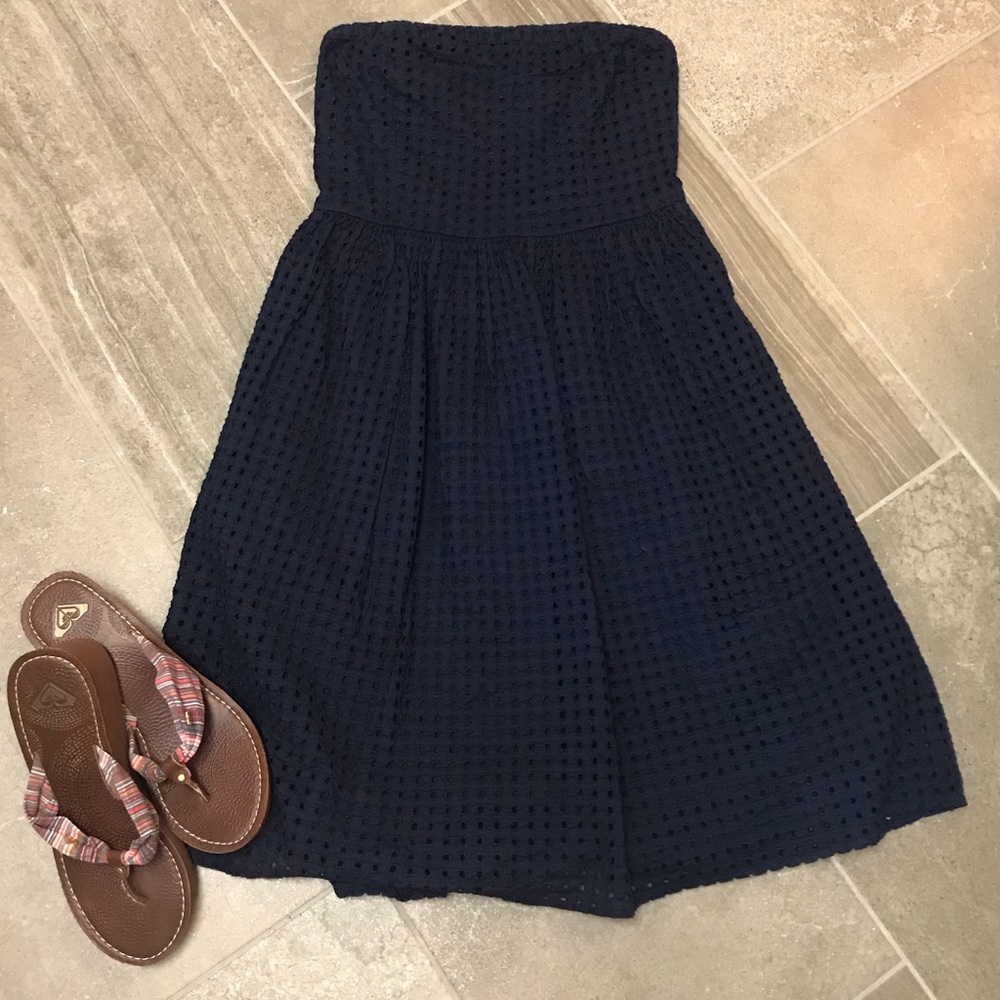 Old Navy Strapless Eyelet Dress in Navy NWOT